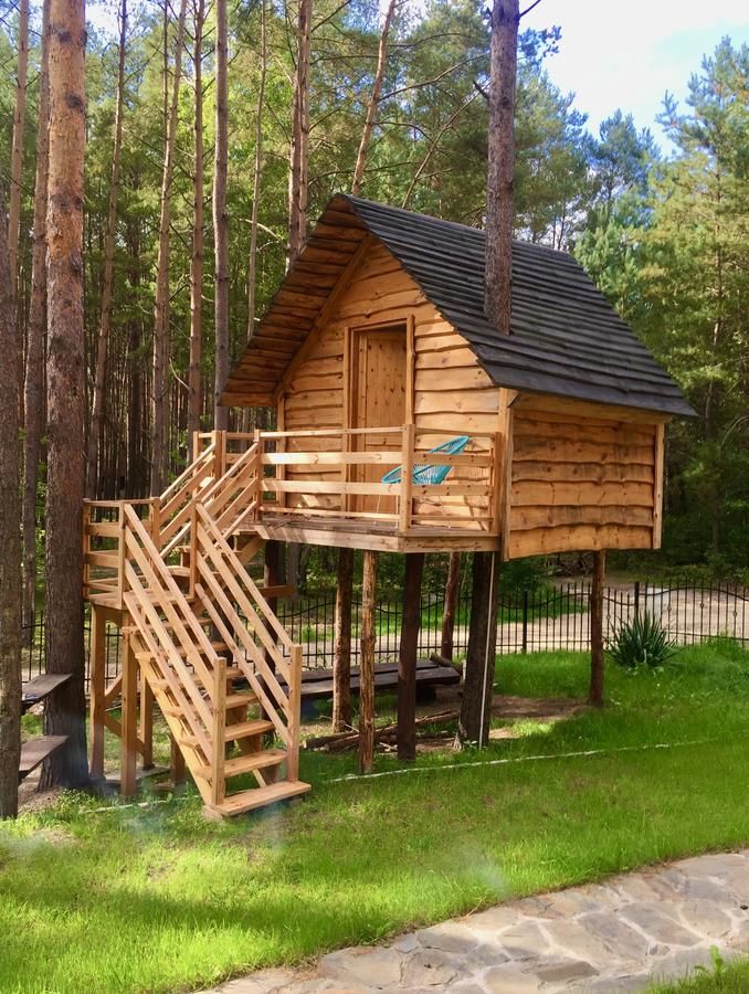 Дома для отпуска Domek w lesie nad zalewem Chańcza
